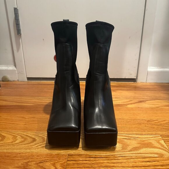 NEW Faux Leather Chunky Heeled Ankle Boots - Picture 5 of 8